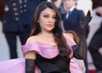 هيفاء وهبي بفستان الزفاف