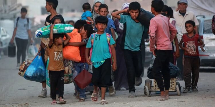 العفو الدولية تحذّر من هجير جماعي للغزيين وتعميق المأساة الإنسانية