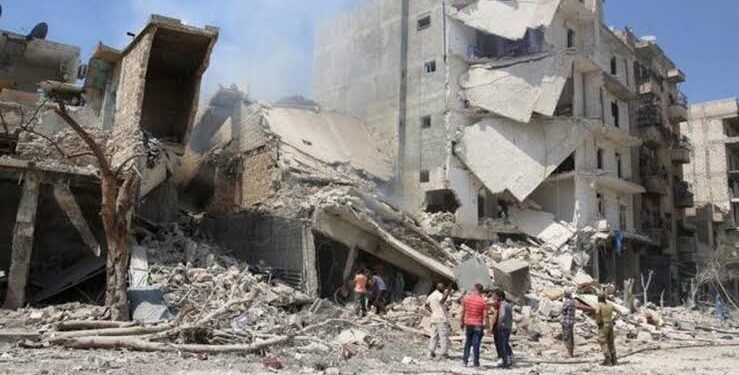 قصف متبادل شرق حلب.. هل يفتح المواجهة بين دمشق وقسد على مصراعيها؟