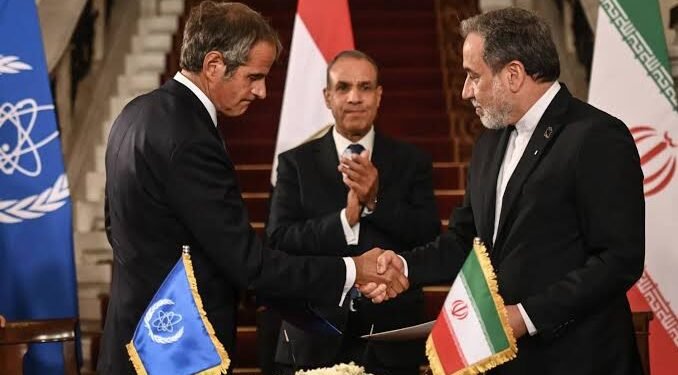 الأمن القومي الإيراني يرفع سقف التهديد: «اتفاق الطاقة الذرية» على المحك