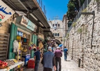 سوق بيتا.. اقتصاد محلي تحت مرمى النار