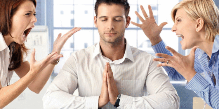 الثبات الانفعالي... مفتاح النجاح في بيئة العمل