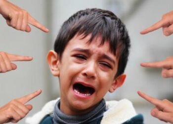 كيف تحمي طفلك من التنمر المدرسي؟