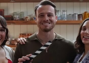 موعد عرض المسلسل التركي "أفلاطوني: فندق القمر الأزرق"