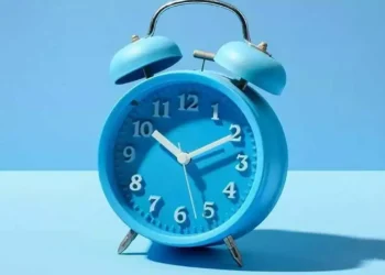 التوقيت الشتوي.. موعد تغيير الساعة في مصر