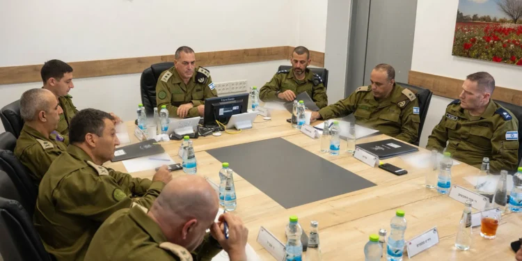 زامير يحذر وسموتريتش يستهزئ.. ماذا حدث في اجتماع الكابينت؟