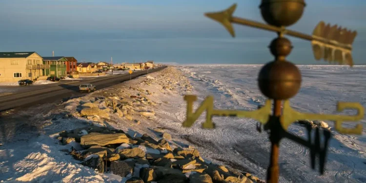 هل يمكن للجليد أن يصبح جسرًا؟ القصة الكاملة لنفق بوتين–ترامب