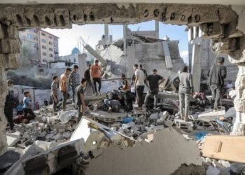 اللجنة الغامضة.. لماذا يتعثر الاتفاق على إدارة غزة؟