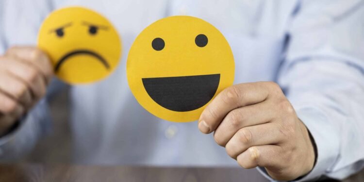 أسرار تقلبات مزاج الأطفال وطرق احتواءها