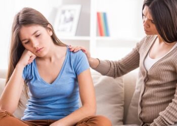 سر الهدوء.. 10 طرق سحرية للتعامل مع المراهقين