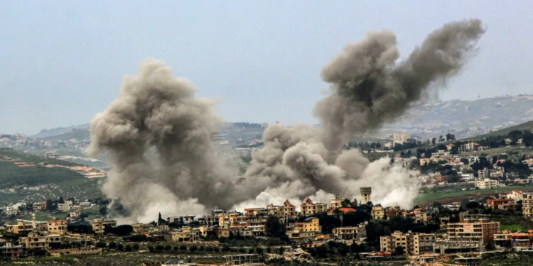 هل يمكن للبنان إعمار الجنوب في ظل سيطرة حزب الله ورفض إسرائيل؟