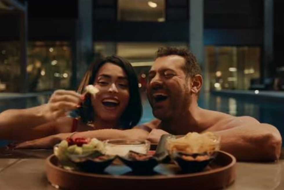 السلم والثعبان2.. من إثارة الجدل لاحتفال النجوم 