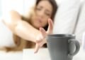 احذر.. شرب القهوة ليلاً يصيبك بتأثيرات صادمة