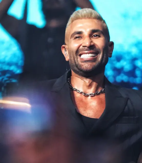 تطورات جديدة في حالة أحمد سعد بعد الحادث المروع