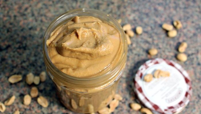 زبدة الفول السوداني.. كنز غذائي حقيقي للدماغ