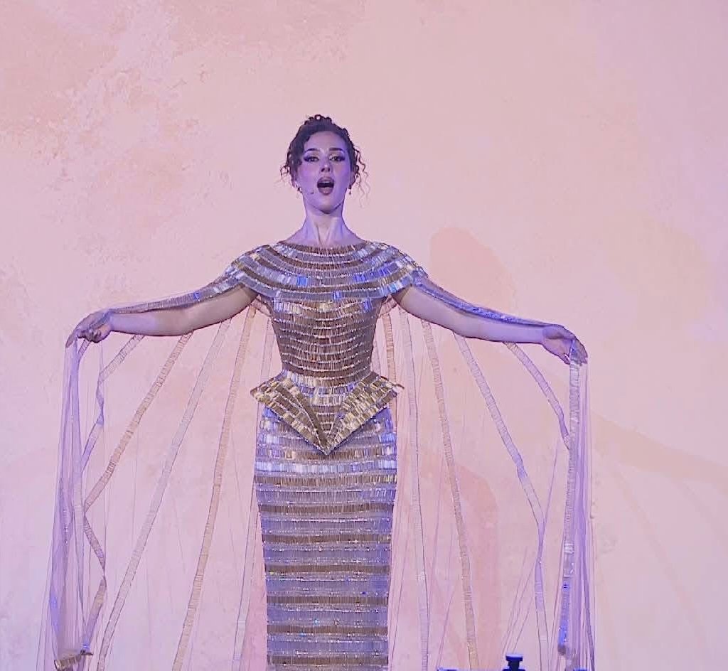 شيرين أحمد طارق.. من هي نجمة حفل افتتاح المتحف المصري الكبير؟