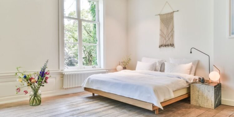 سحر الديكور.. 5 خدع بسيطة لتوسيع غرف النوم