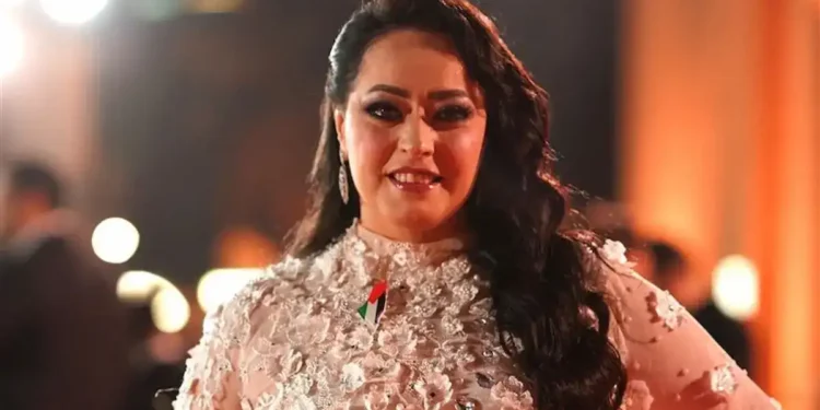 هند عاكف تثير الجدل.. ماذا فعلت اللجان الإلكترونية؟