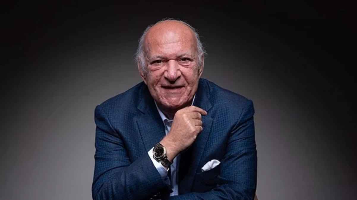 عمر خيرت يثير قلق جمهوره.. تطورات حالته الصحية 