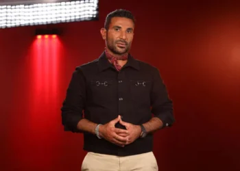 تطورات جديدة في حالة أحمد سعد بعد الحادث المروع