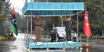 ليبيا بعد الحداد.. هل تصمد التوازنات العسكرية أمام الفراغ القيادي؟