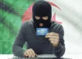 تفكيك 32 شبكة نصب.. كيف تواجه الجزائر الاحتيال الإلكتروني؟