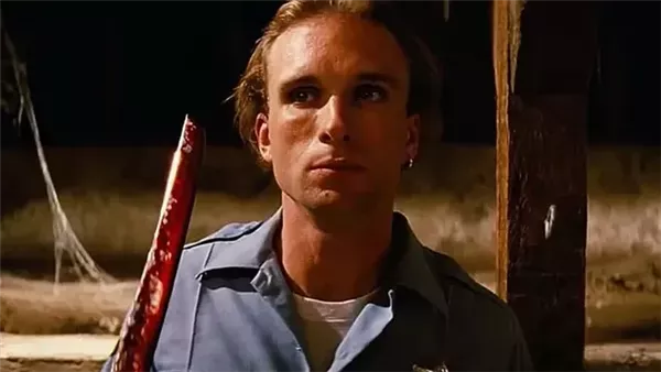 من هو بيتر غرين وسبب وفاته؟ عُثر بجانبه على رسالة غامضة