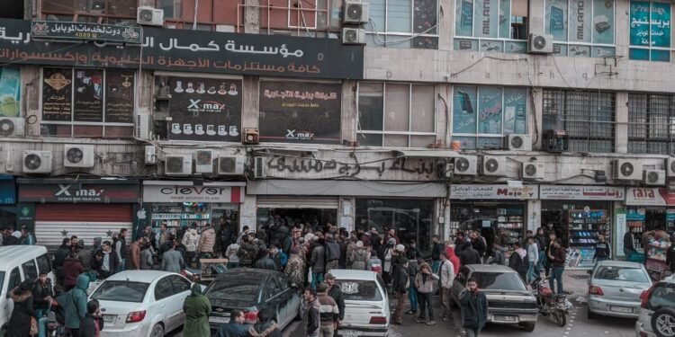 رفع قانون قيصر… نهاية العقوبات أم بداية مرحلة أشد تعقيدًا؟