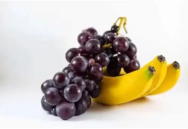 الموز أم العنب.. من يربح سباق الطاقة والحماية؟