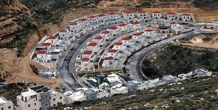 إسرائيل تضاعف الاستيطان بالضفة.. 19 مستوطنة جديدة لوقف حلم الدولة الفلسطينية