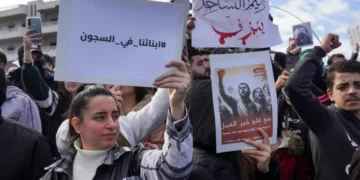 احتجاجات الساحل السوري تحت مجهر التحليل