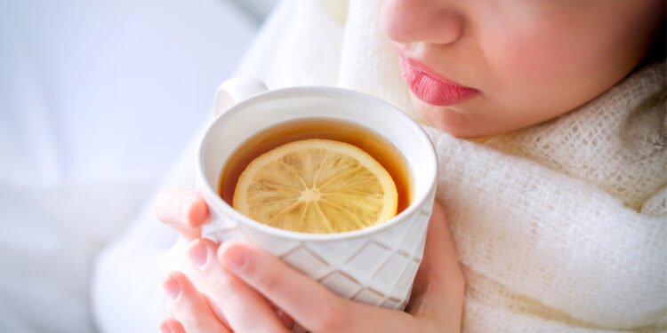 مشروبات منزلية لعلاج الكحة.. دليل كامل لصراع البرد والسعال