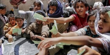 الحوثيون يشعلون الحرب الاقتصادية في اليمن