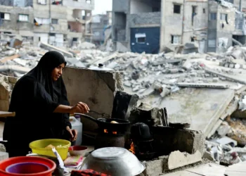 هل تحتمل غزة أعباءً فوق جراحها؟