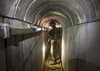 خرائط سرية تكشف أنفاقا وهدما شاملا في غزة.. إسرائيل تتجاوز قواعد الهدنة