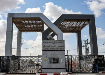 إسرائيل تفتح معبر رفح… من سيسيطر على المعبر؟