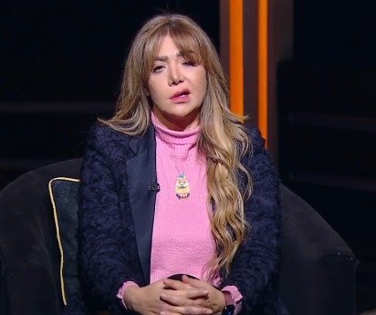 لقاء سويدان تظهر بـ "العصب السابع" وتفضح خذلان الأصدقاء