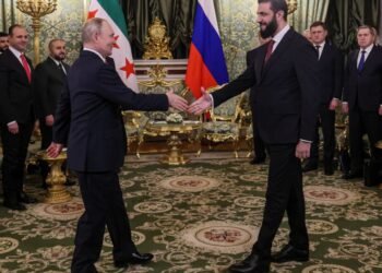 زيارة الشرع إلى موسكو: كيف تعيد روسيا رسم نفوذها في سوريا ؟