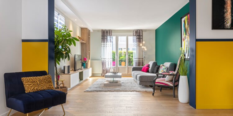وداعًا للجدران البيضاء: ألوان 2026 التي ستغير ديكور المنزل