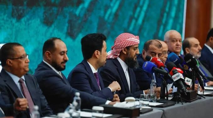 حراك رئاسي يمني لتوحيد الصف الجنوبي وإنجاح الحوار المرتقب