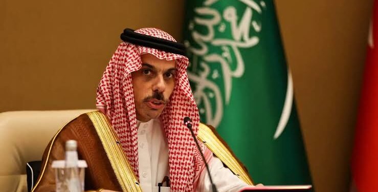 العلاقات السعودية ـ الإماراتية في ميزان الاستقرار الإقليمي.. رسائل حاسمة من وارسو