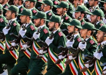 إيران على حافة الحرب.. هل تنزلق المنطقة إلى مواجهة مفتوحة؟