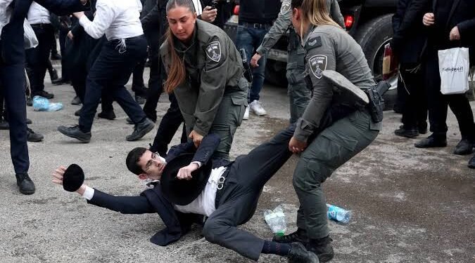 إسرائيل على صفيح ساخن.. ضحايا في احتجاجات الحريديم ضد التجنيد الإجباري