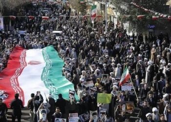 إيران تكشف حصيلة الاحتجاجات.. آلاف القتلى وتحذير من انفجار إقليمي