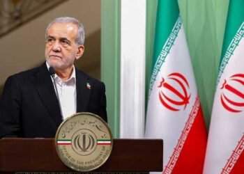 بعد تصريحات بزشكيان.. هل تفتح إيران باب التفاوض مع أميركا بشروط جديدة؟