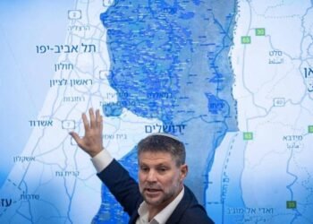 تهجير علني.. مصير الضفة الغربية بعد تصريحات “سموتريتش”