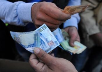 أموال التبرعات في غزة: من يدفع ولمن؟