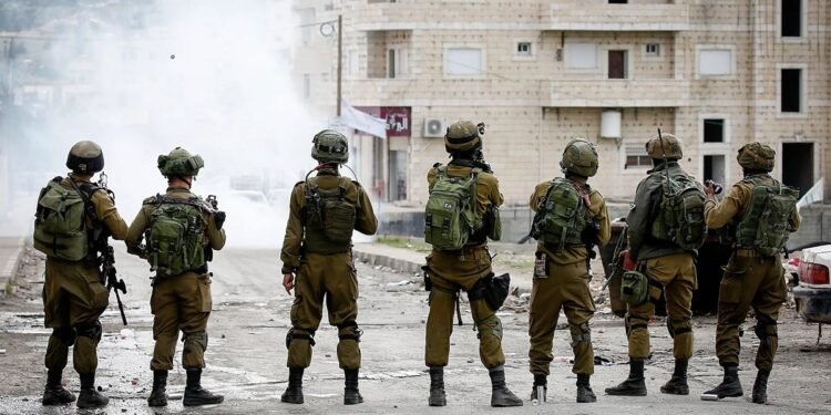 جرائم حرب وتوسع استيطاني.. تقرير دولي يوثق جرائم الاحتلال في الضفة