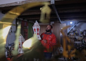 رمضان في غزة: فرح رمزي وسط معاناة يومية قاسية