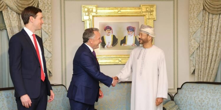 مفاوضات مسقط… هل تمنع مواجهة جديدة بين واشنطن وطهران؟